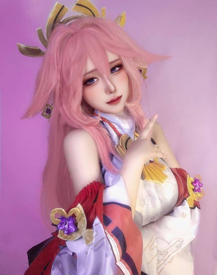 ảnh Yae Miko cosplay 14