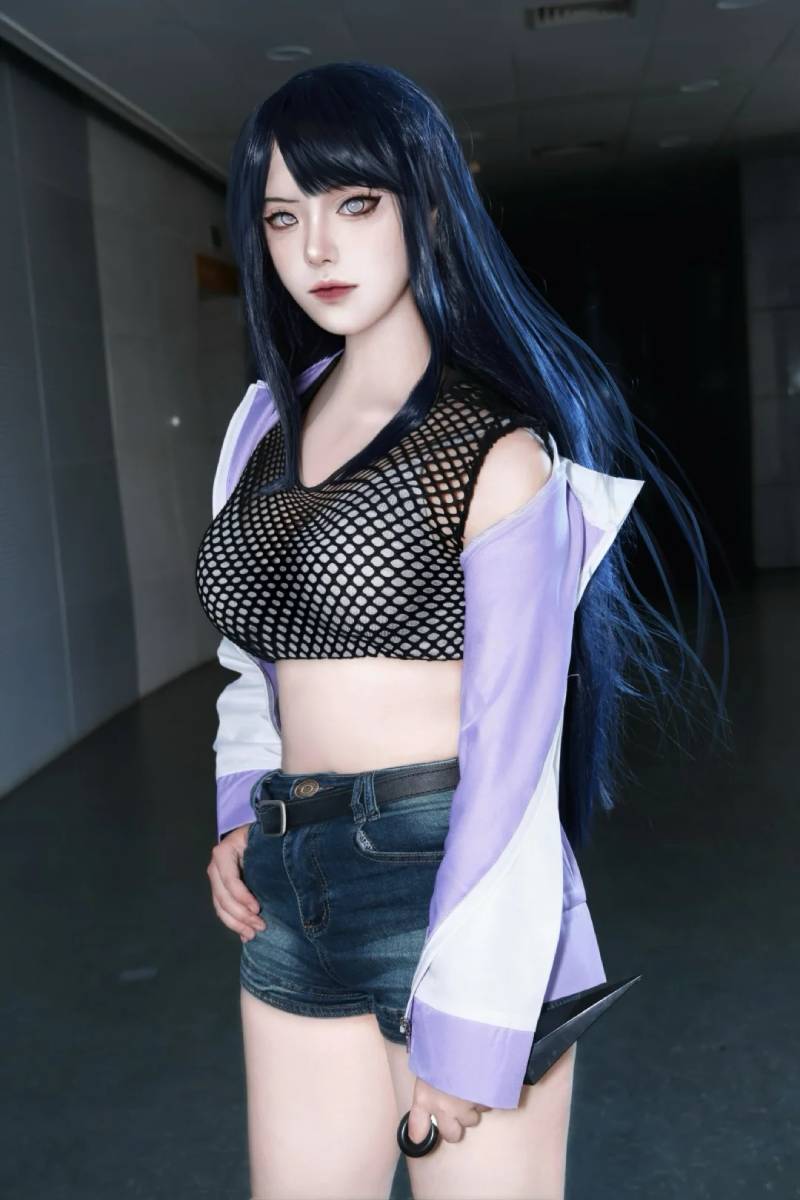 ảnh Hinata cosplay 38