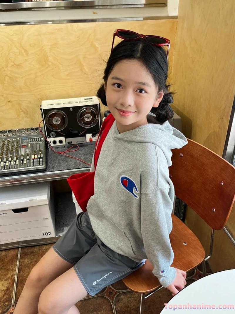 ảnh gái lớp 8 64