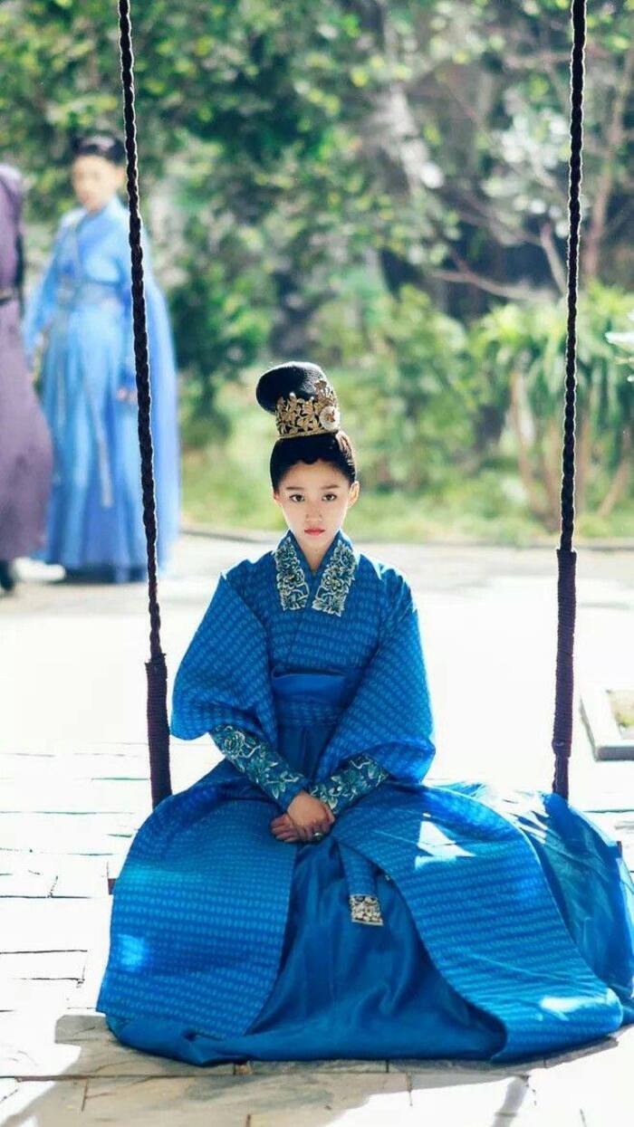 ảnh Phượng Tù Hoàng cosplay 19