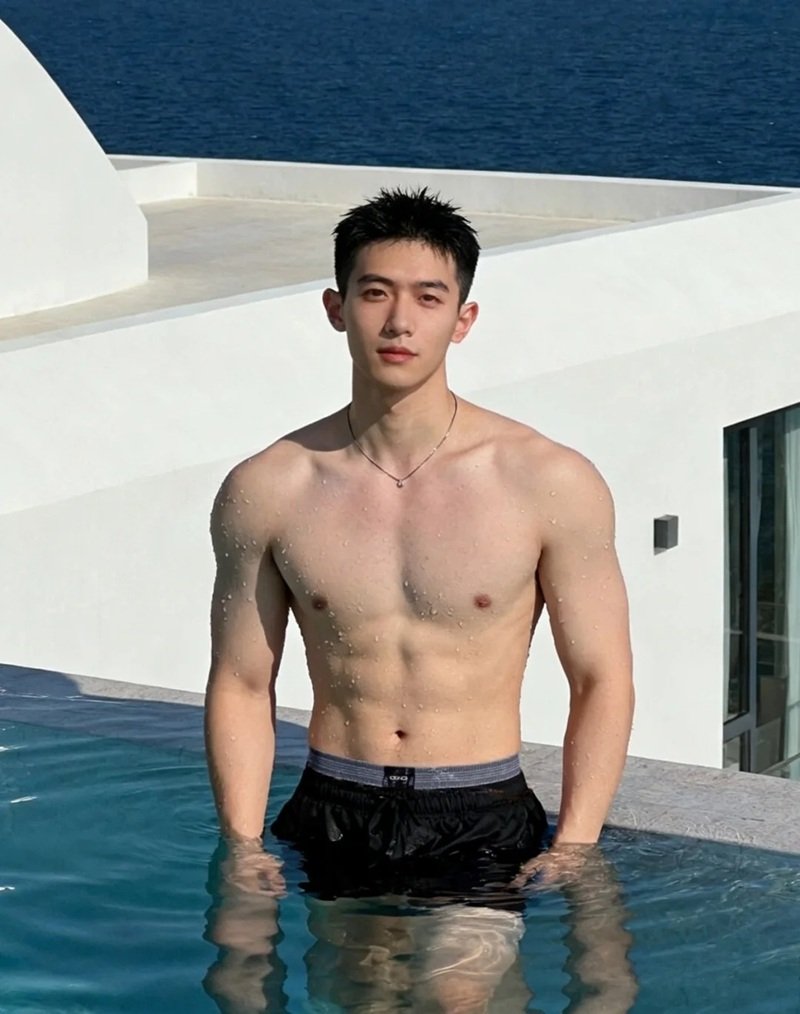 trai đẹp 6 múi 10