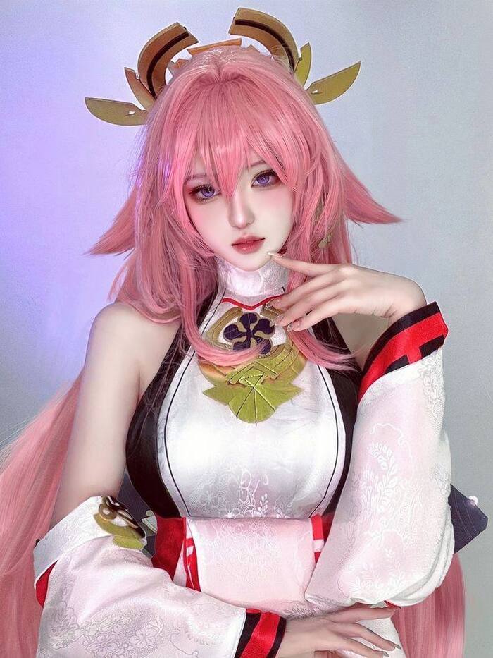 ảnh Yae Miko cosplay 19